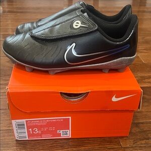 Nike Kids Black and Silver Sneakers